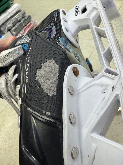 Used True Catalyst 5x4 Goalie Skates Size 2.0