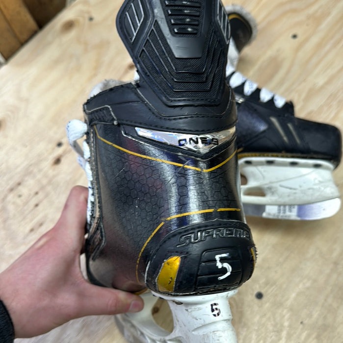 Used Bauer One.9 Player Skates 5D