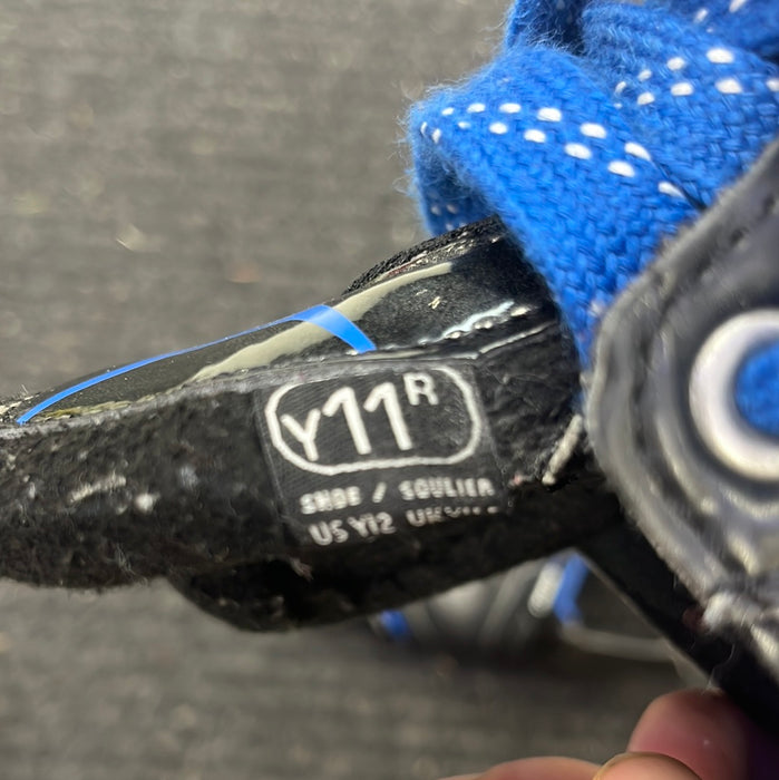 Used Bauer Nexus N6000 Size 11 Youth Player Skates