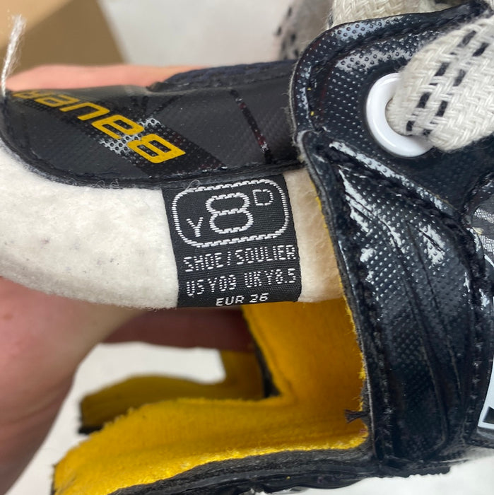 Used Bauer Supreme s160 Size 8y Skates
