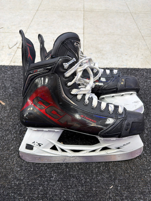 Used CCM JetSpeed FT890 Size 8.5R Skates