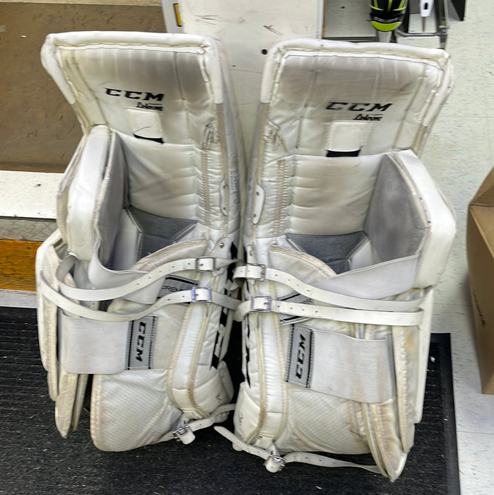 Used CCM Premier R1.9 31+1 Goal Pads
