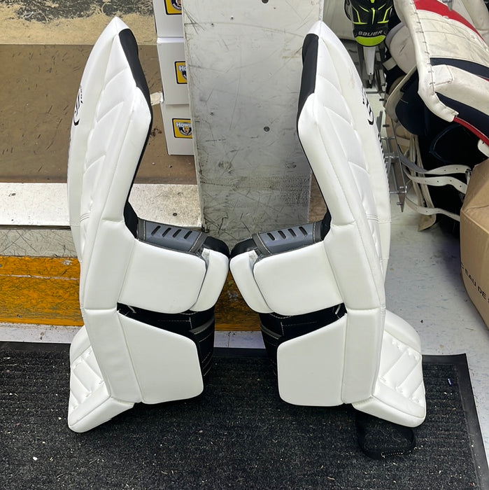 Used Warrior Ritual R/G4 28+1 Goal Pads