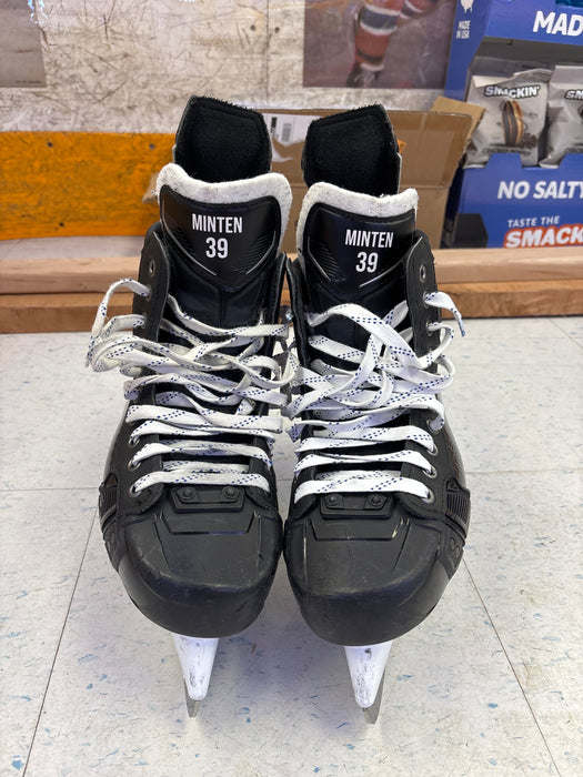 Used CCM Tacks AS-V Pro Size 9.75 Fraser Minten Pro Stock Skates
