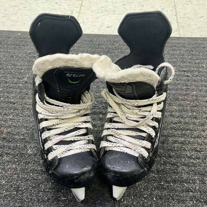 Used CCM RibCore Rib XT Size 11 Youth Player Skates