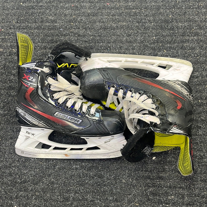 Used Bauer Vapor X2.6 Size 4 Player Skates