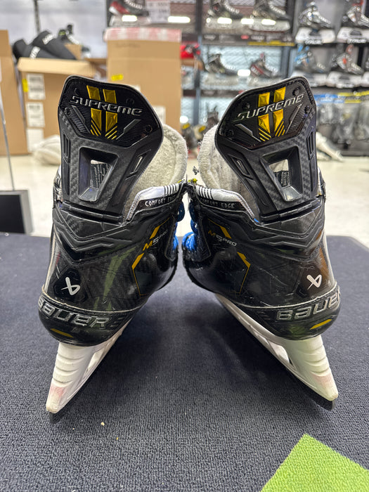 Used Bauer Supreme M5Pro 4.5 Fit 2 Player Skates