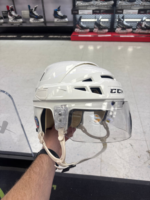 Used CCM Vector 08 Senior Large Helmet