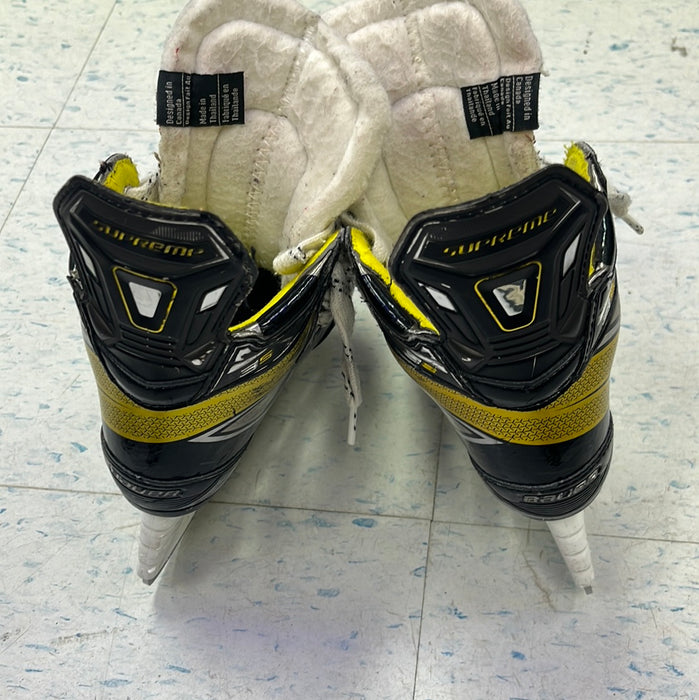 Used Bauer Supreme 3S Size 11.5 Youth Player Skates