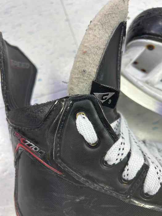 Used Graf PK7700 Senior Player Skates