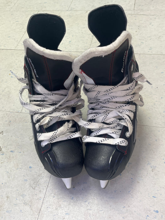 Used Bauer Vapor X300 Size 6 Skates