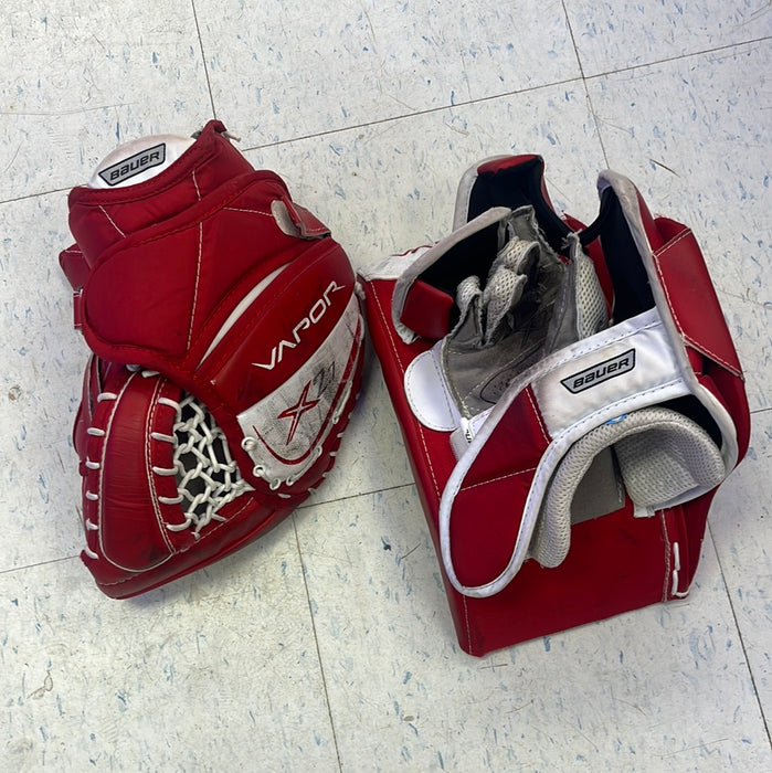 Used Bauer Vapor X2.7 Junior Catcher and Blocker Set