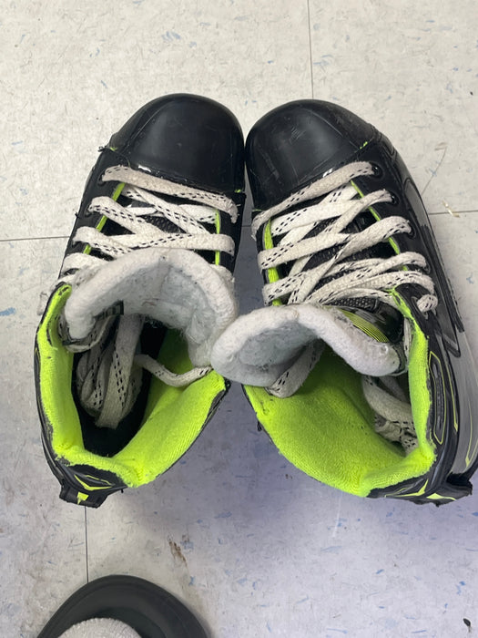 Used Bauer GSX Size 13 Youth Goal Skates