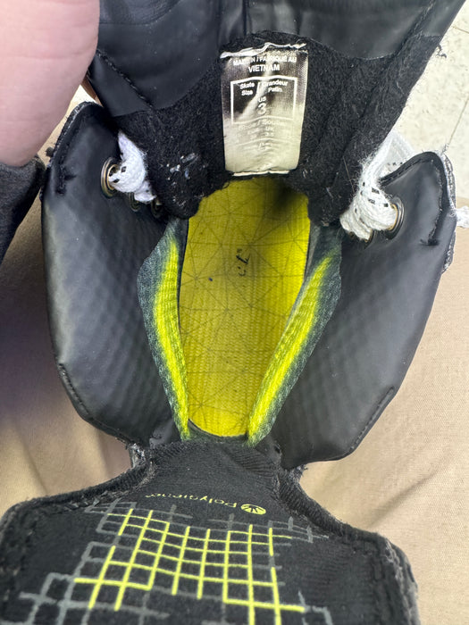 Used CCM Tacks XF PRO Skates 3.0D