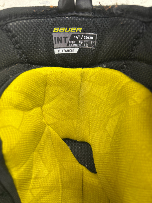Used Bauer Supreme M3 Intermediate Shin Guards