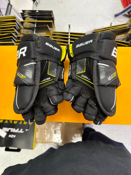 Used Bauer Supreme Ultra Sonic 9” Gloves