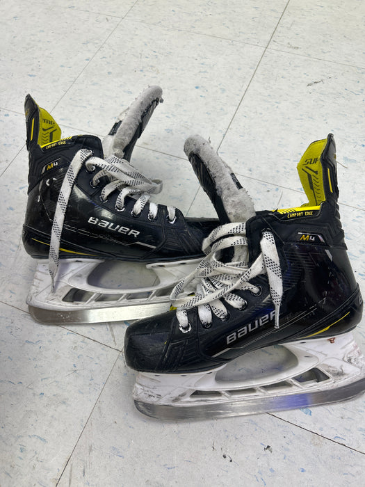 Used Bauer Supreme M4 4.5 Fit 2 Intermediate Player Skates