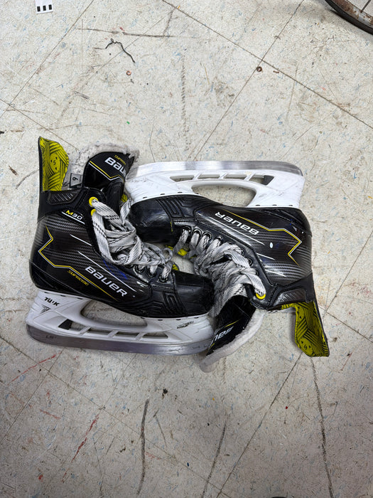 Used Bauer Supreme M30 Size 6.0D Skates