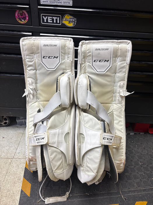 Used CCM Eflex 4.5 Senior 32+1” Goal Pads