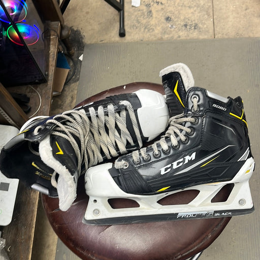 Used CCM Tacks 9080 Size 8 Goal Skates