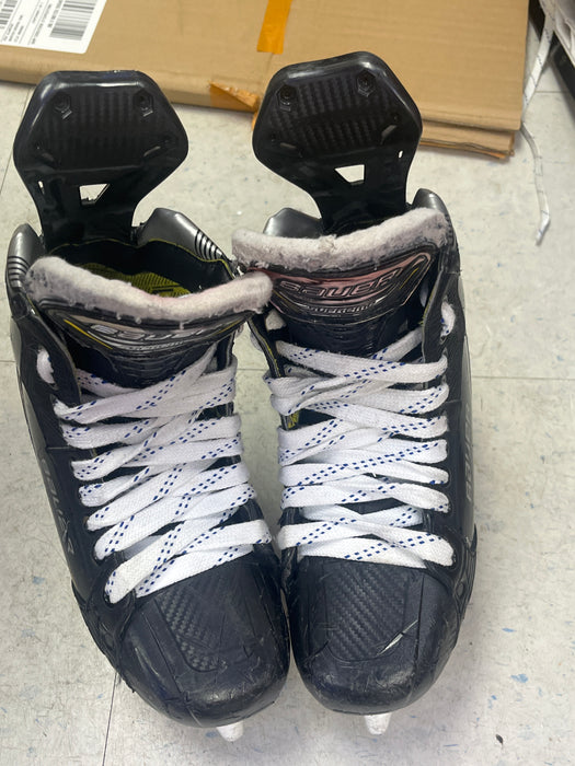 Used Bauer Supreme M5 Pro Size 5 Fit 3 Skates