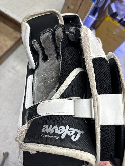 Used CCM E3.5 Youth Blocker