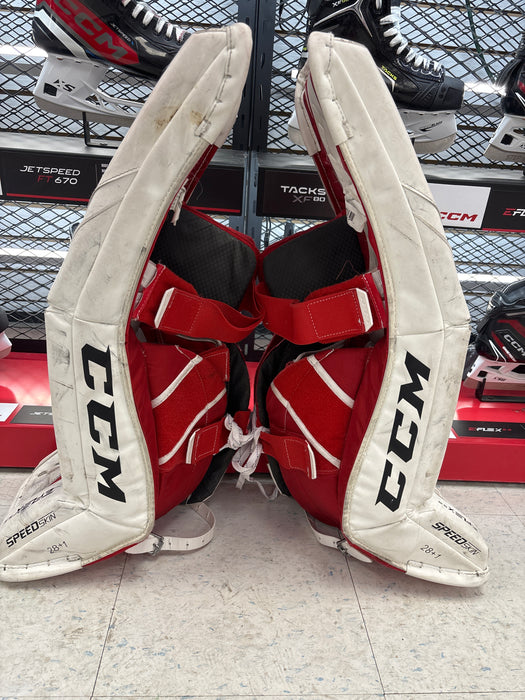 Used CCM EFlex 5.5 28+1” Junior Goal Pads