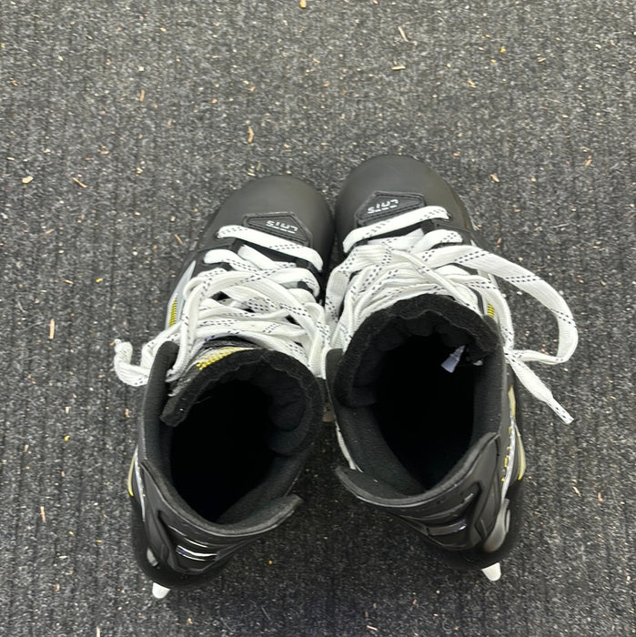 True Catalyst 5 Senior Size 11 Skates