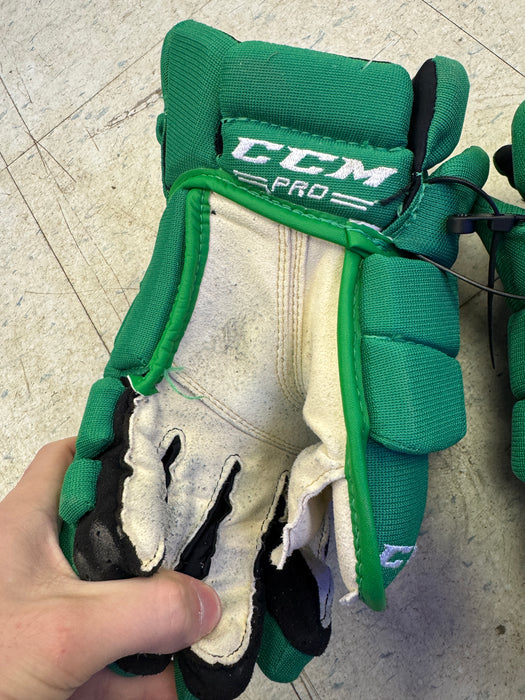 Toronto Maples Leafs Pro Stock CCM 13” Gloves - Der-Arguchintsev