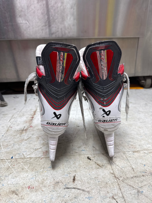 Used Bauer Vapor Fly30 Skates Size 2.5EE