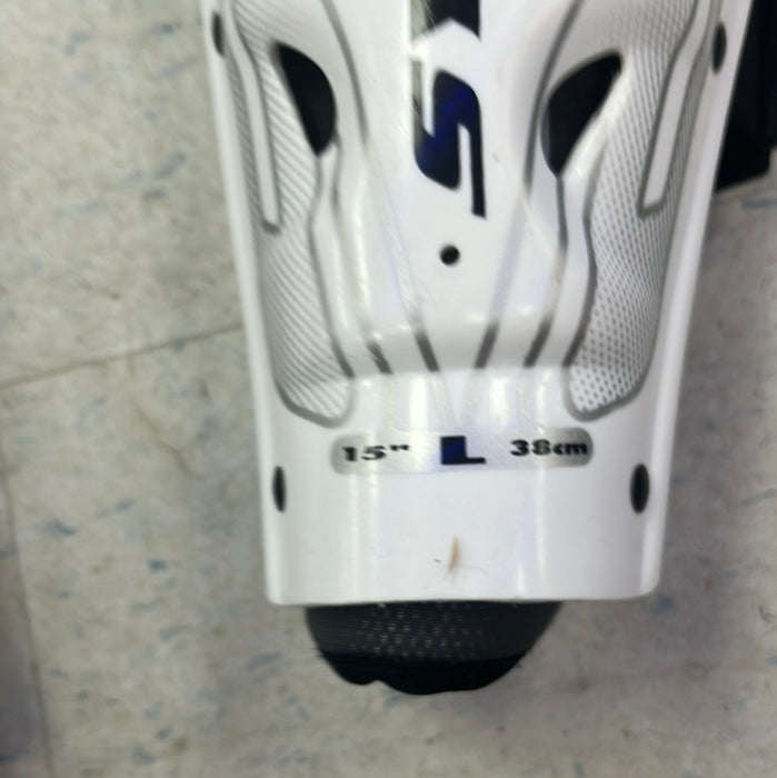 Used Easton Synergy ST6 15" Shin Pads