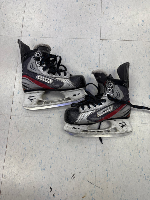 Used Bauer Vapor X3.0 13 D Player Skates
