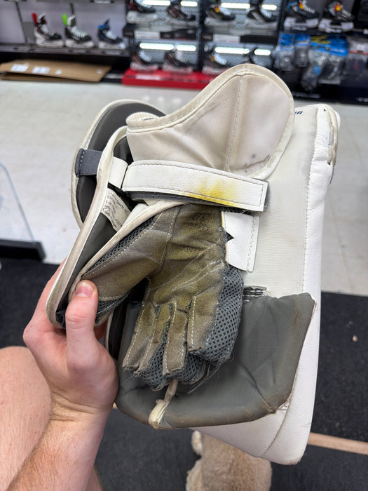 Used Warrior Ritual G7 Junior Catcher and Blocker Set