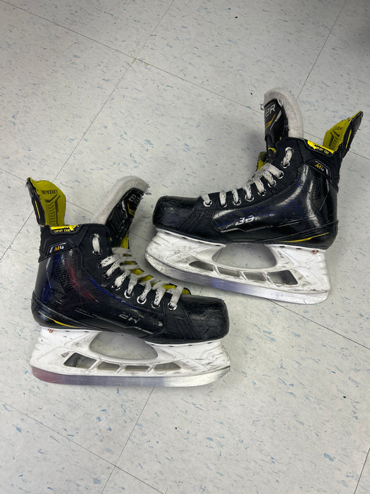 Used Bauer Supreme M4 Player Skates
