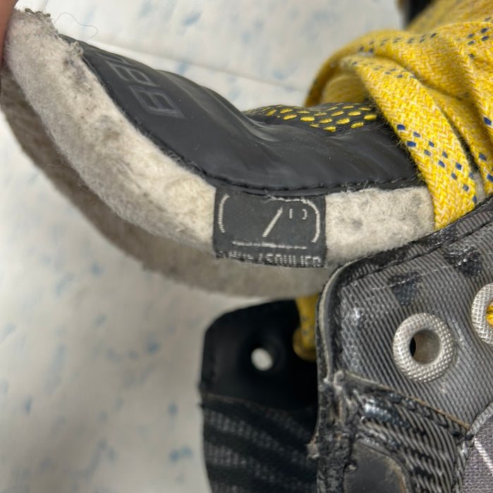 Used Bauer Supreme One.9 Goal Skate 7 D