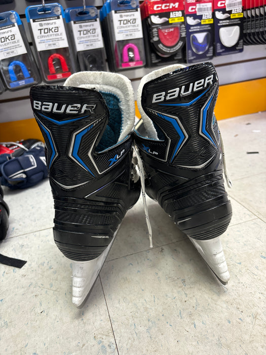 Used Bauer XLP Size 5.0 Intermediate Skates