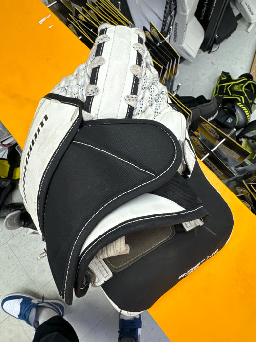 Used Warrior R G6 E+ Junior Catcher