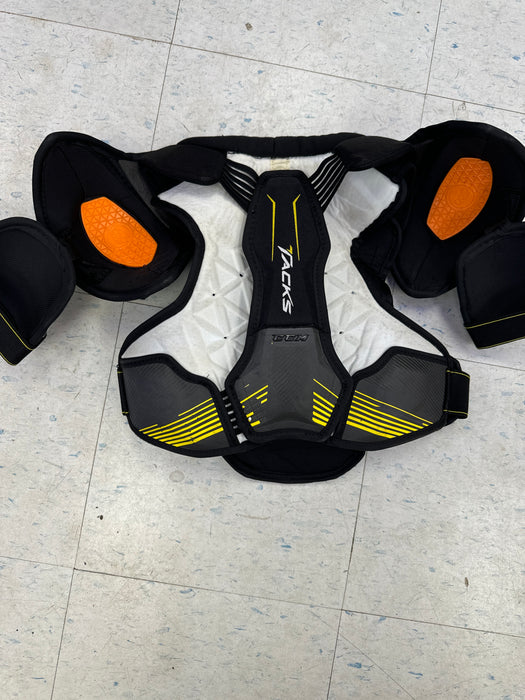 Used CCM Super Tacks Junior Meduim Shoulder Pads