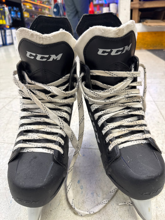 Used CCM Ribcore Rib XT Skates Size 6.0D