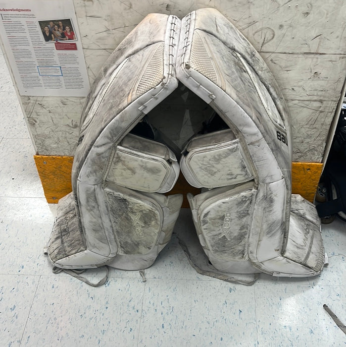 Used Bauer Vapor X900 Intermediate Medium (31"+1") Goal Pads