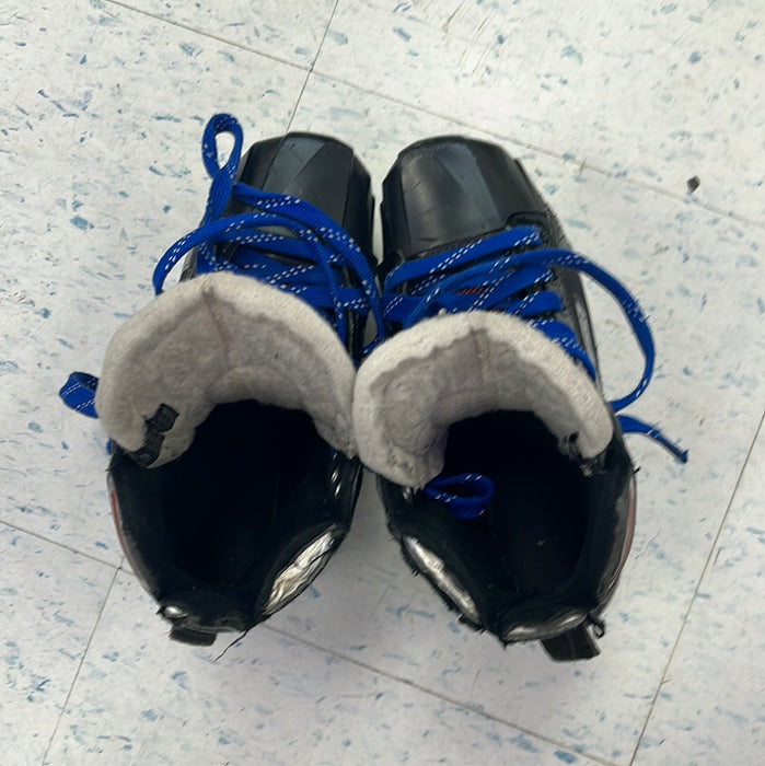 Used Bauer Vapor X700 Size 2 Goal Skates
