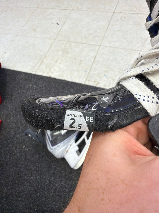 Used Bauer Vapor Flylite Size 2.5EE Skates