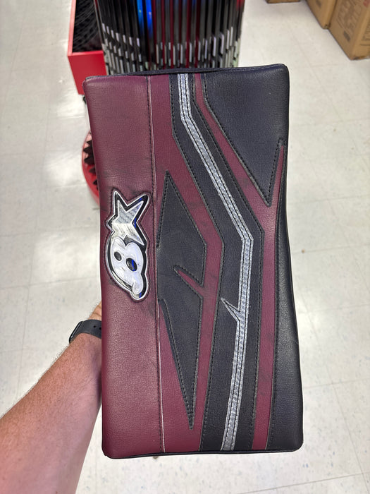 Brian’s Iconik Demo 34+1” Senior Goal Set