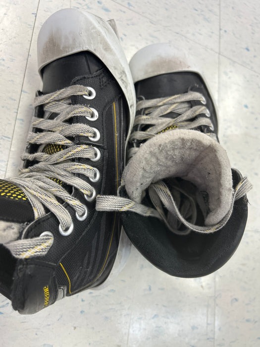 Used Bauer Supreme One.7 Junior Goal Skates