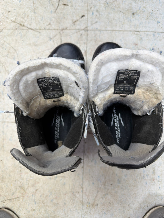 Used Reebok 4k Size 9.0D Skates