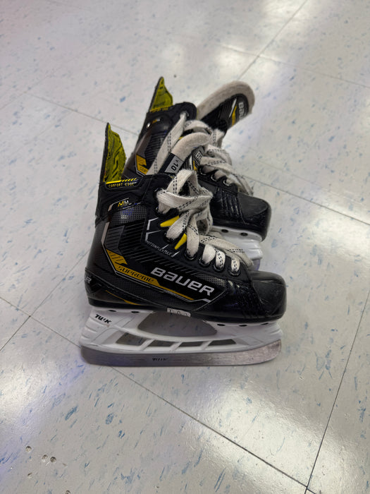 Used Bauer Supreme M4 Skates Youth 10.0D