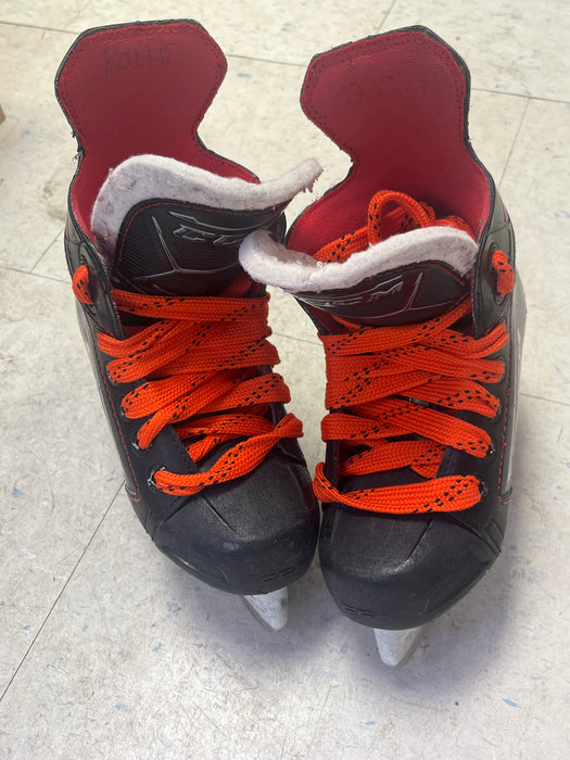 Used CCM JetSpeed FT480 Size 11 Youth Skates