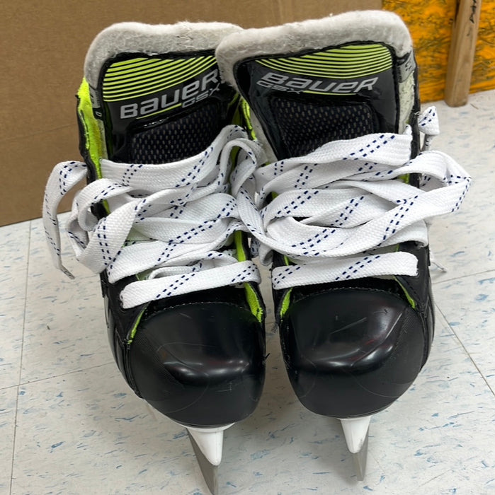 Used Bauer GSX Size 12 Youth Goal Skates