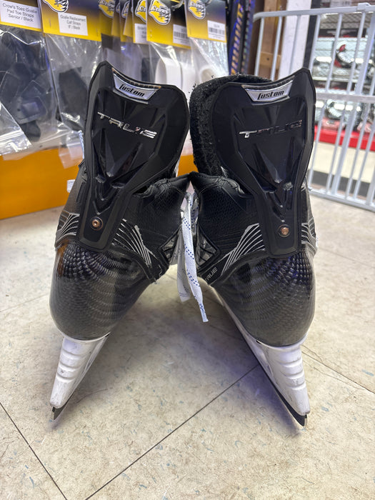 Used True SVH Custom Size 10.0 Skates