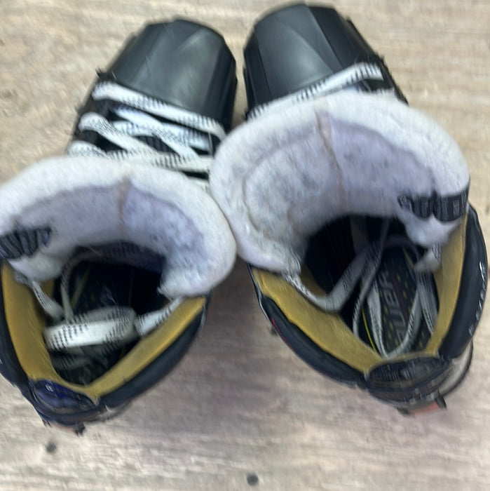 Used Bauer Vapor 2X Pro Size 4.5 Goal Skates